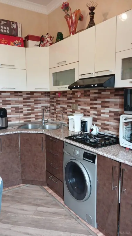 Satılır 2 otaqlı mənzil 58 m²