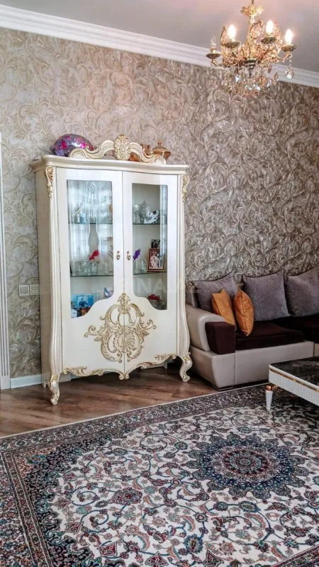 Satılır 2 otaqlı mənzil 58 m²