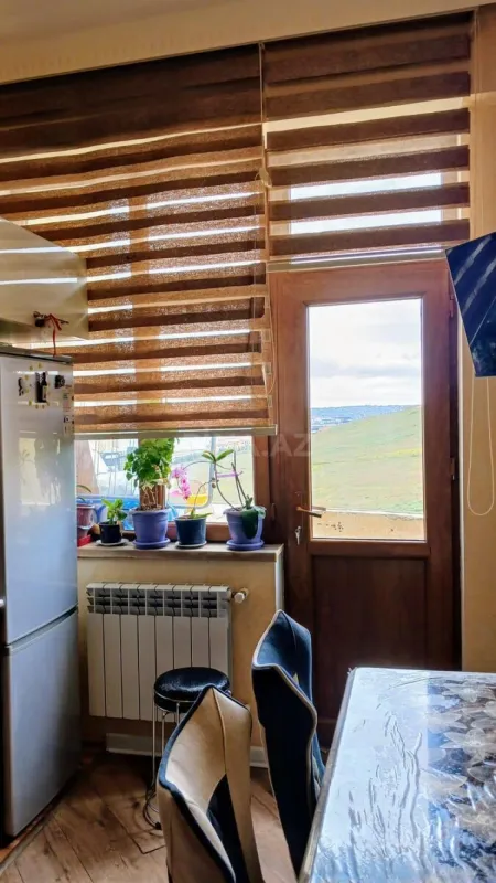 Satılır 2 otaqlı mənzil 58 m²