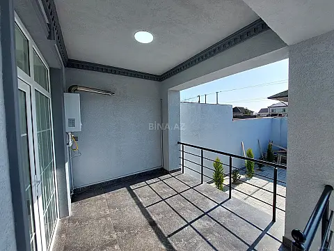 Satılır 4 otaqlı həyət evi 105 m²