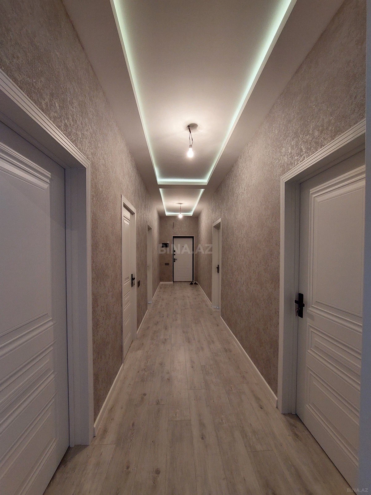 Satılır 4 otaqlı həyət evi 105 m²