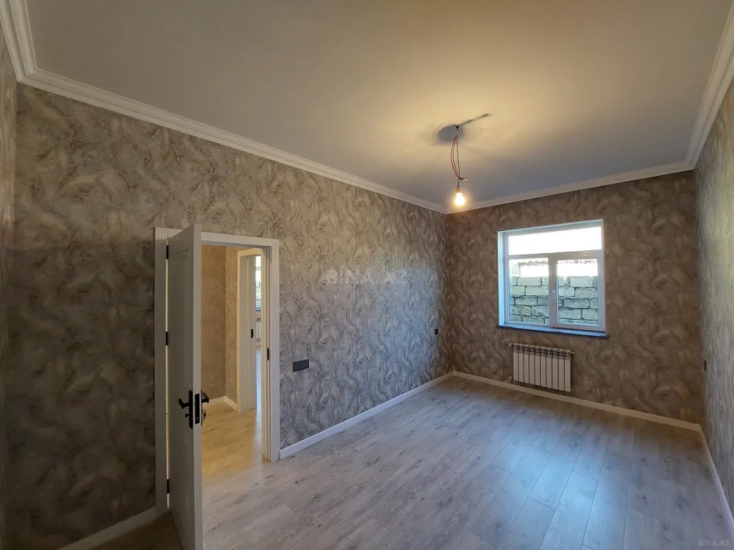 Satılır 4 otaqlı həyət evi 105 m²