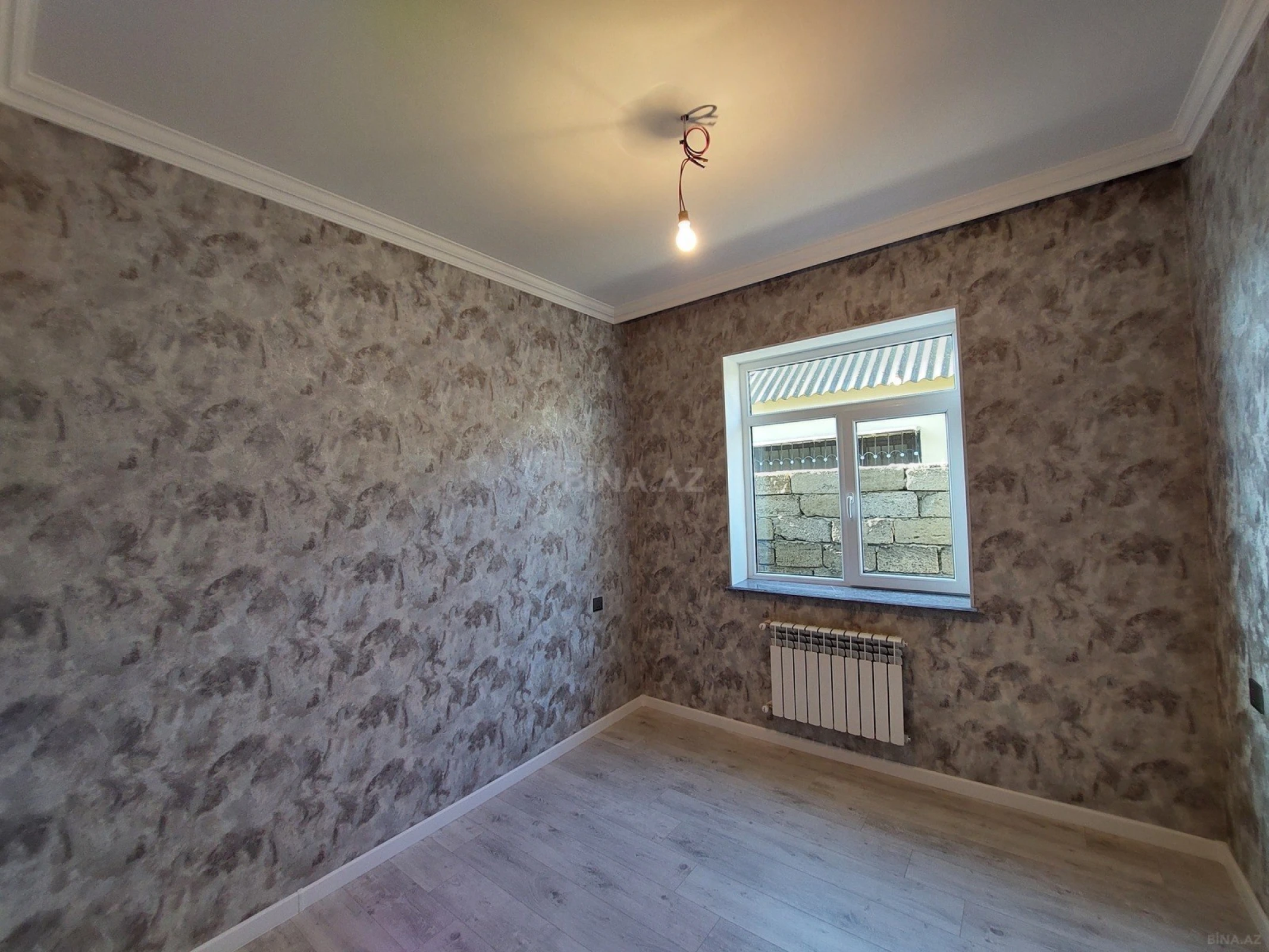 Satılır 4 otaqlı həyət evi 105 m²