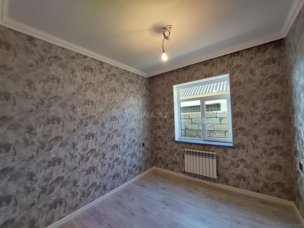 Satılır 4 otaqlı həyət evi 105 m²