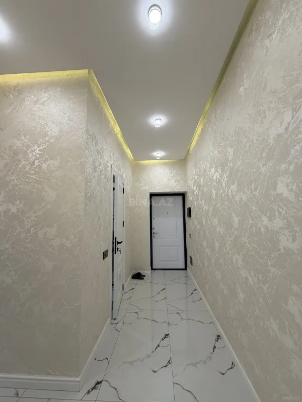 Satılır 2 otaqlı mənzil 66 m²