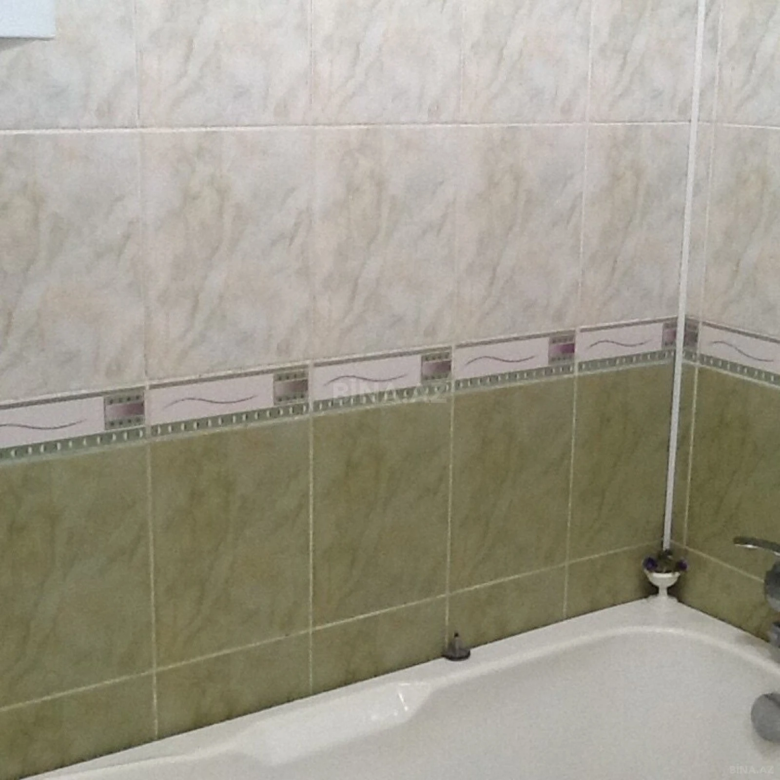 Satılır 3 otaqlı mənzil 95 m²