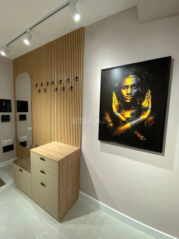 Kirayə verilir 2 otaqlı mənzil 80 m²