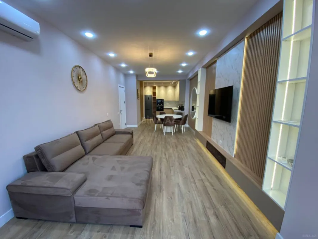 Kirayə verilir 2 otaqlı mənzil 80 m²