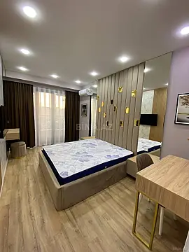 Kirayə verilir 2 otaqlı mənzil 80 m²