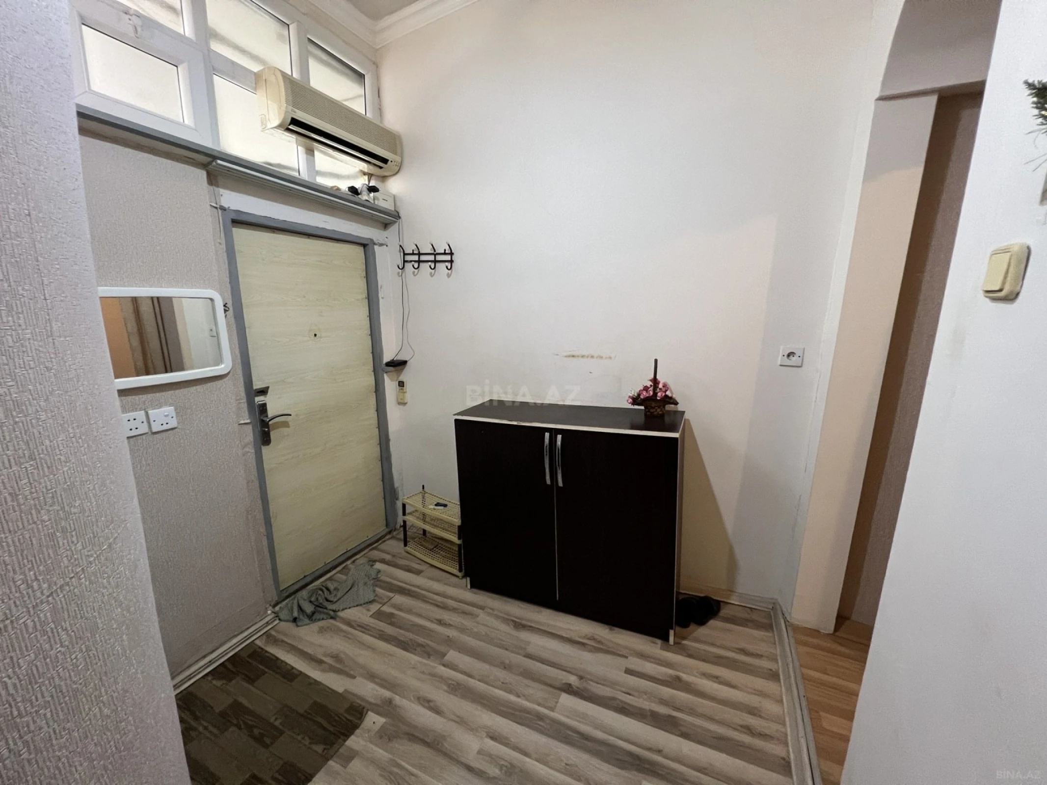 Satılır 1 otaqlı mənzil 25 m²