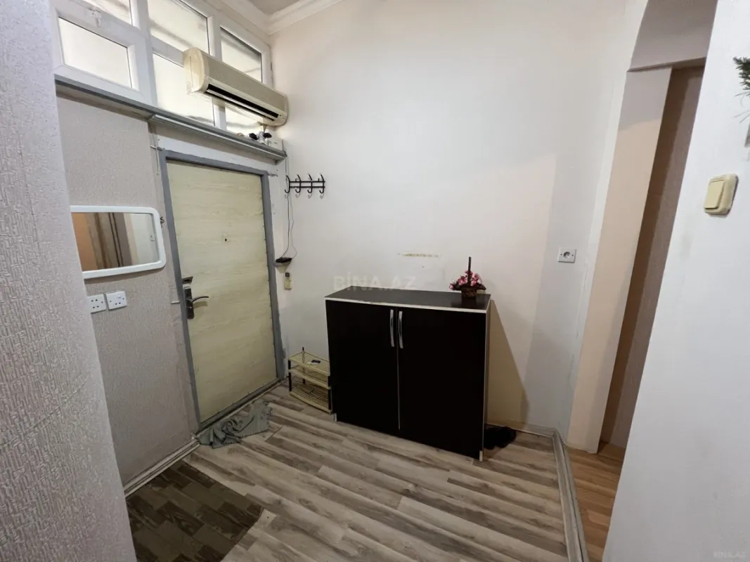 Satılır 1 otaqlı mənzil 25 m²