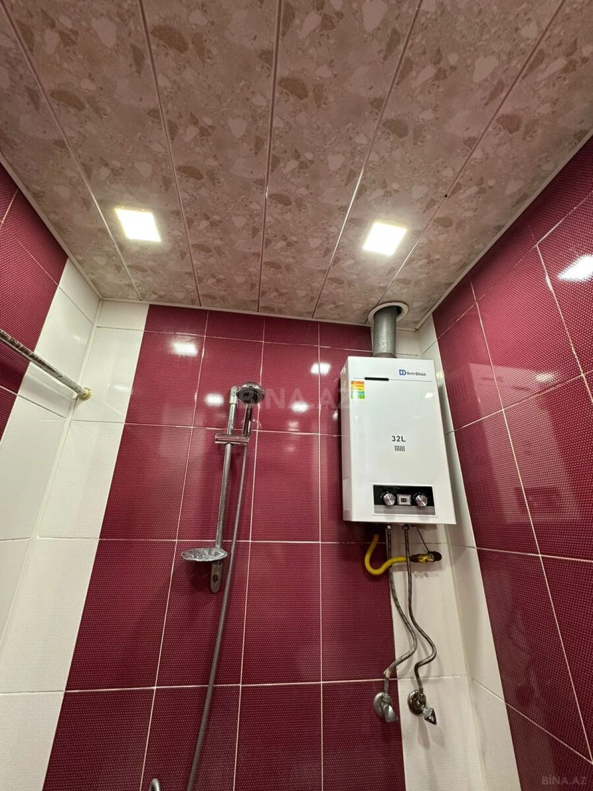 Satılır 3 otaqlı mənzil 68 m²