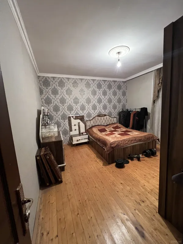 Satılır 3 otaqlı həyət evi 140 m²