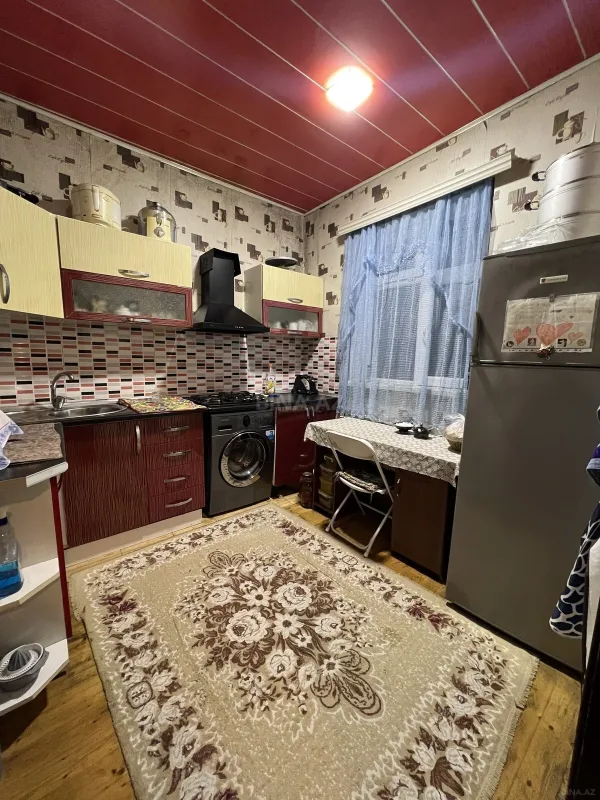 Satılır 3 otaqlı həyət evi 140 m²