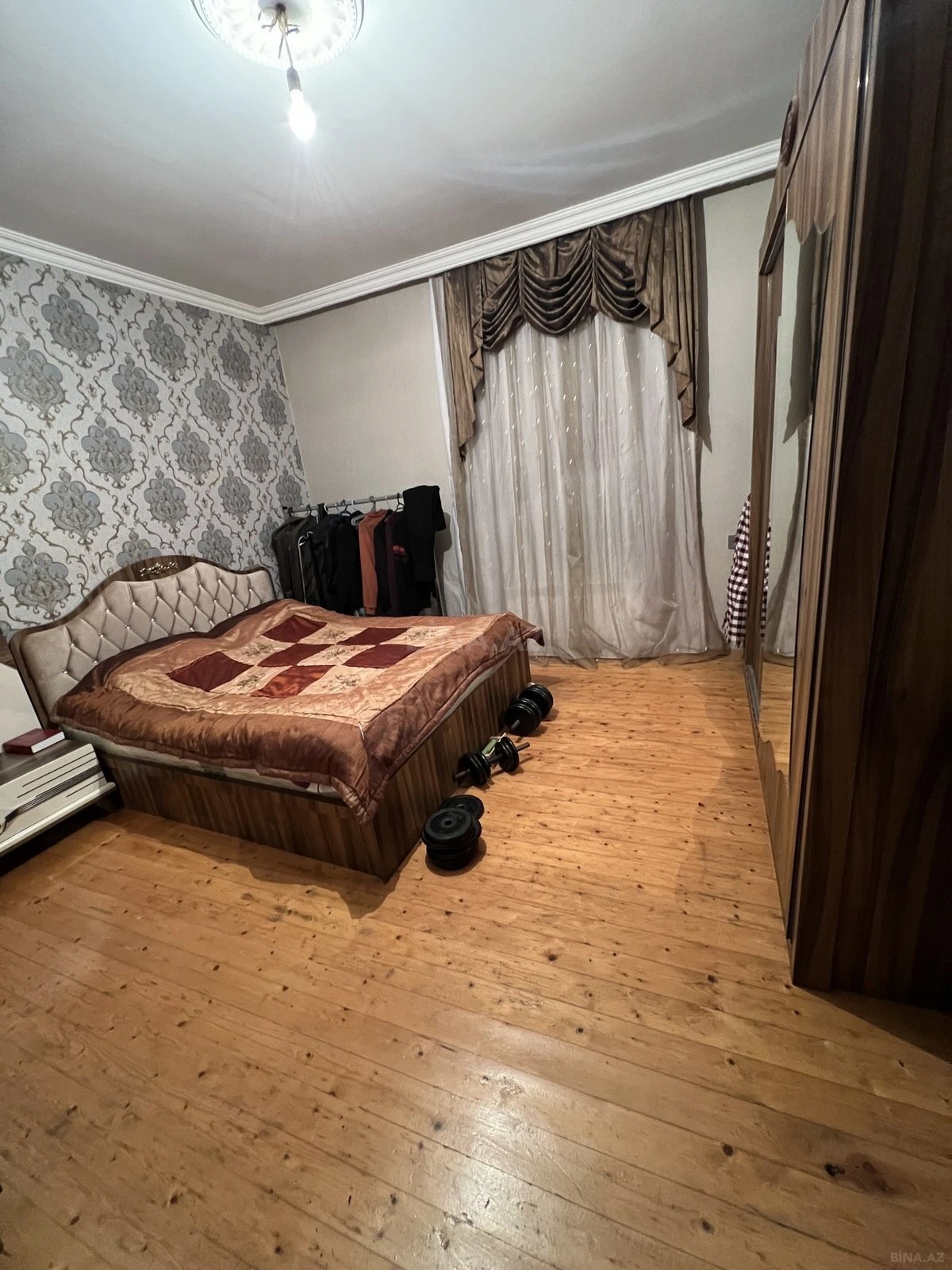 Satılır 3 otaqlı həyət evi 140 m²