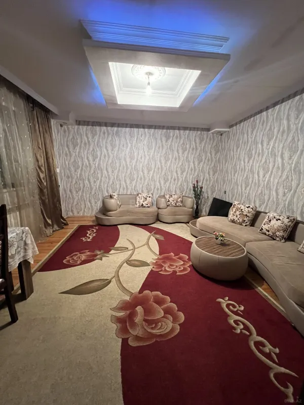 Satılır 3 otaqlı həyət evi 140 m²