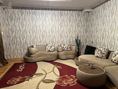 Satılır 3 otaqlı həyət evi 140 m²