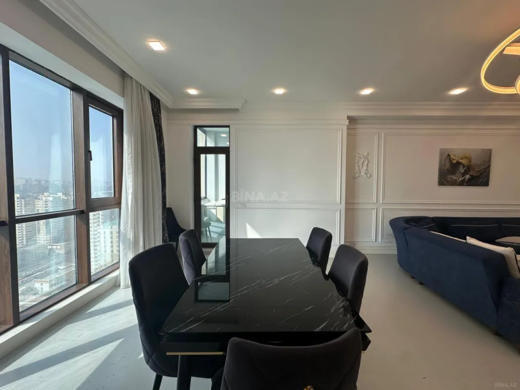 Kirayə verilir 4 otaqlı mənzil 268 m²