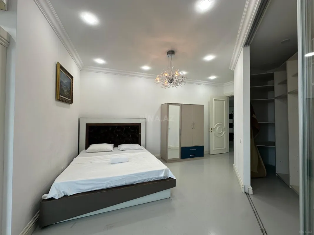 Kirayə verilir 4 otaqlı mənzil 268 m²