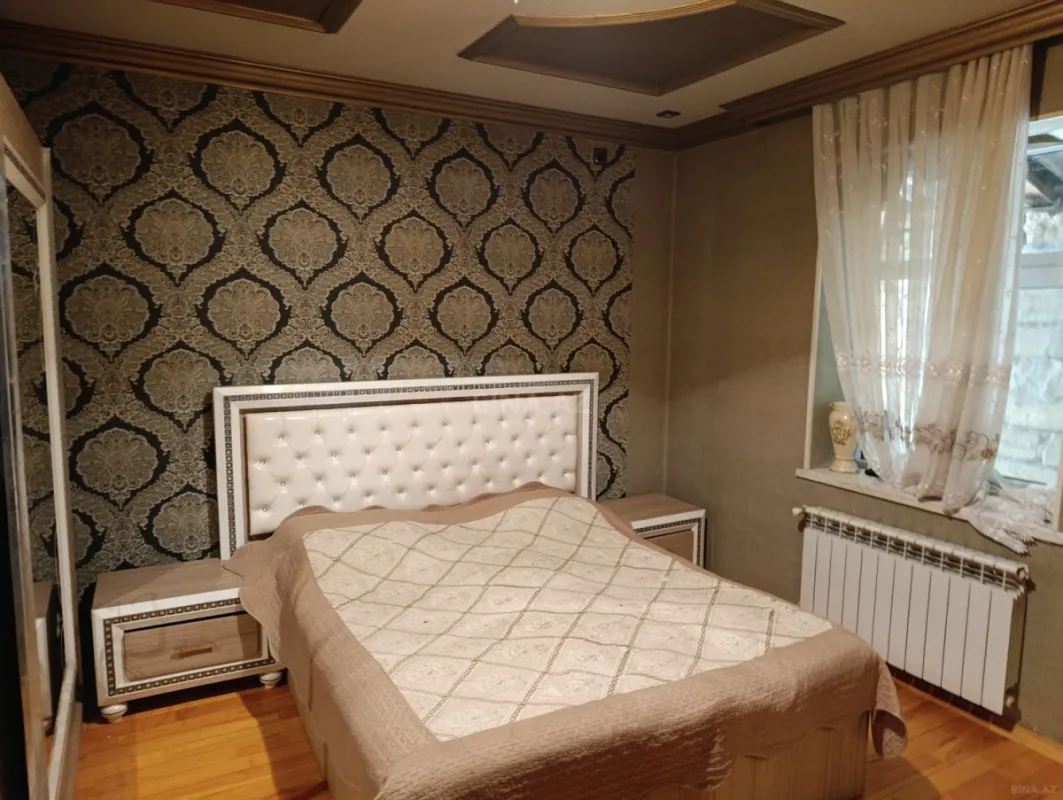 Satılır 4 otaqlı həyət evi 150 m²