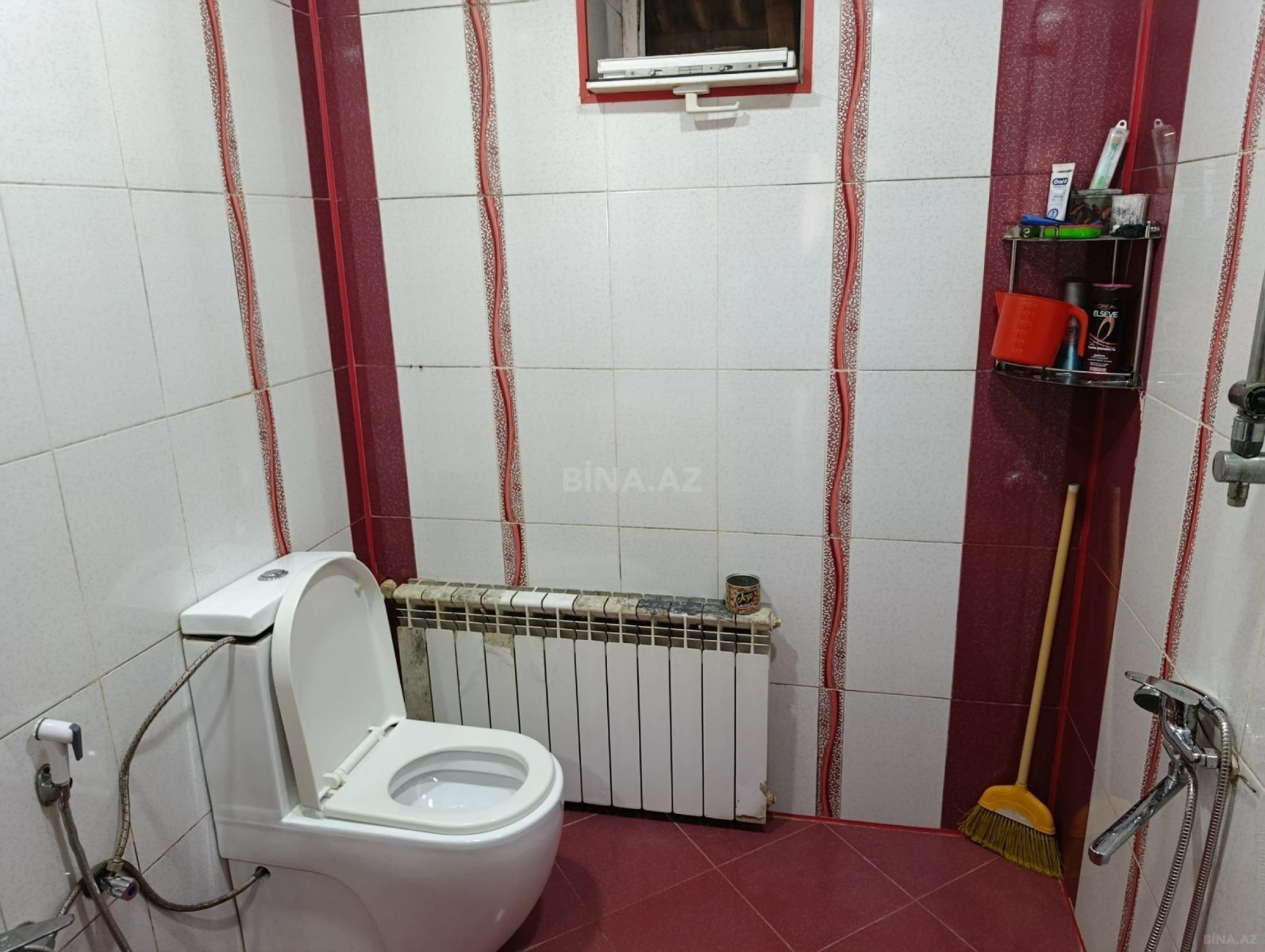 Satılır 4 otaqlı həyət evi 150 m²