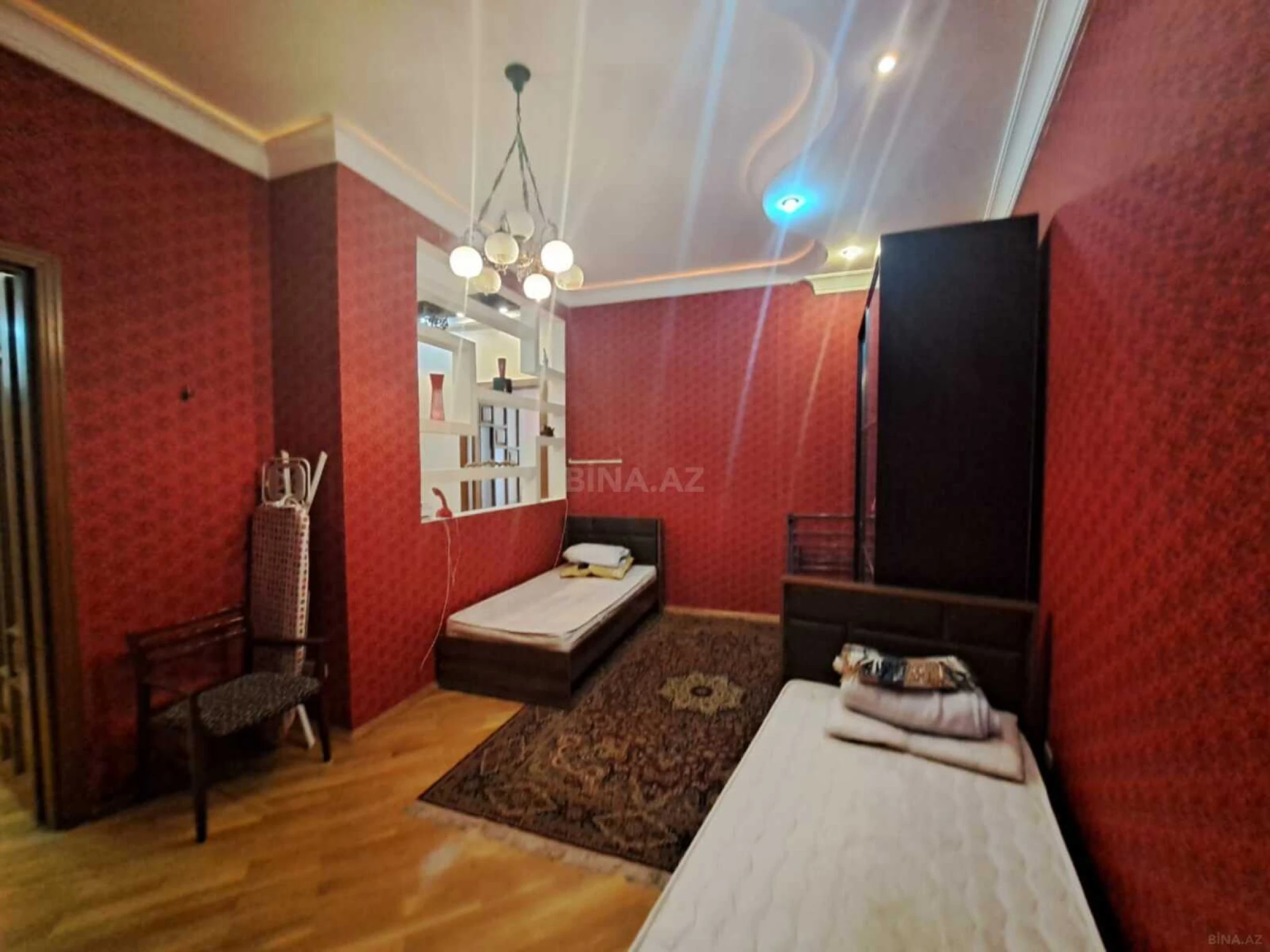 Kirayə verilir 4 otaqlı mənzil 160 m²