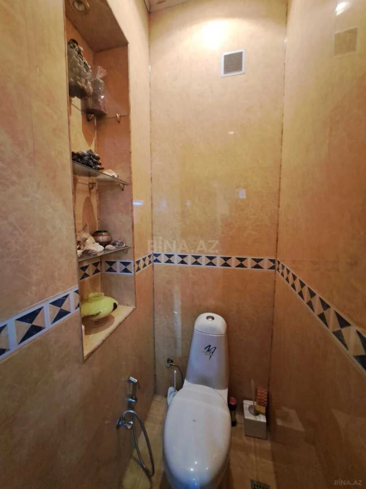 Kirayə verilir 4 otaqlı mənzil 160 m²