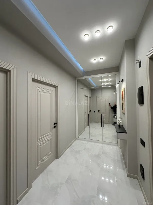 Satılır 2 otaqlı mənzil 55 m²