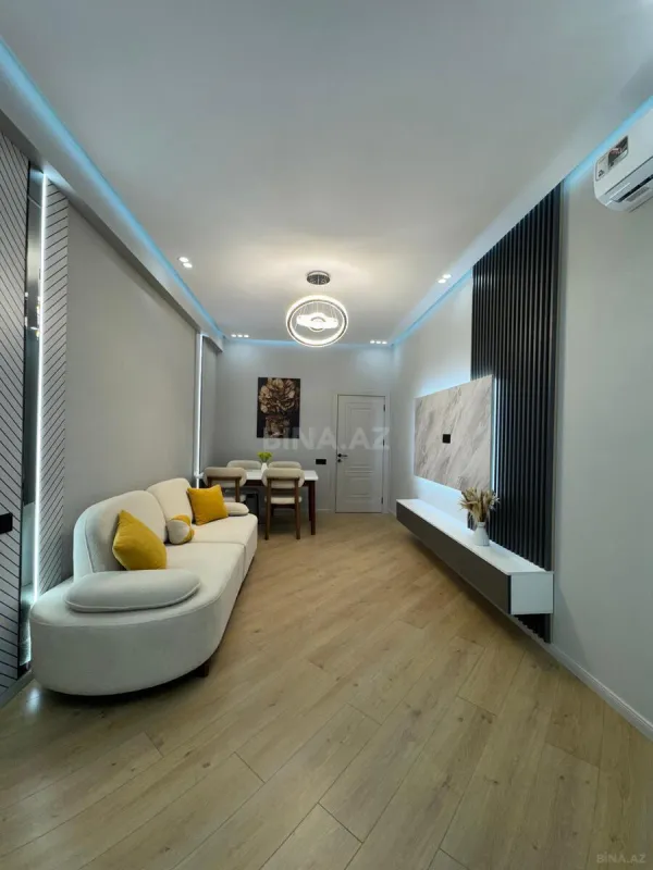 Satılır 2 otaqlı mənzil 55 m²