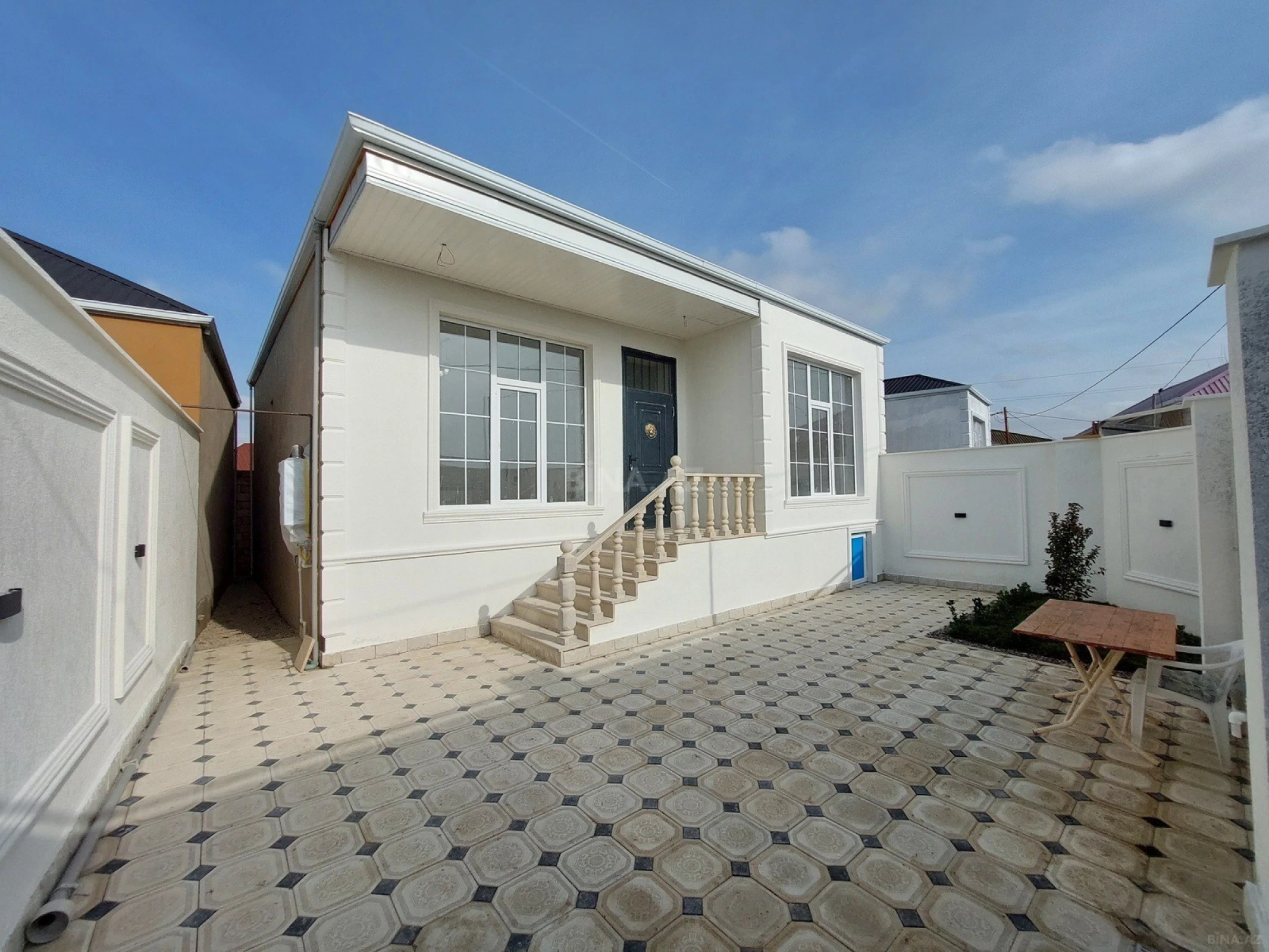 Satılır 3 otaqlı həyət evi 100 m²