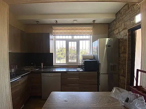 Satılır 3 otaqlı mənzil 66 m²