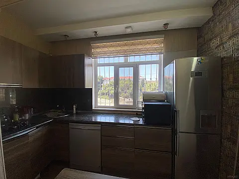 Satılır 3 otaqlı mənzil 66 m²