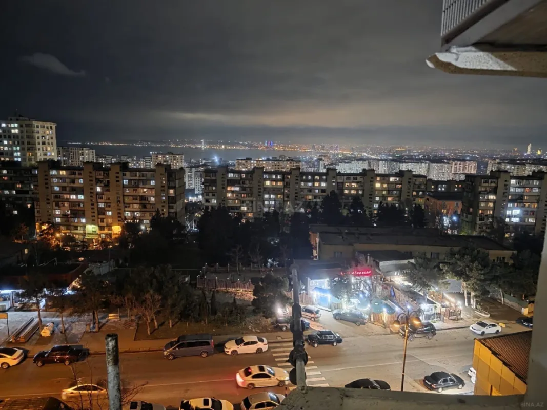 Satılır 2 otaqlı mənzil 65 m²
