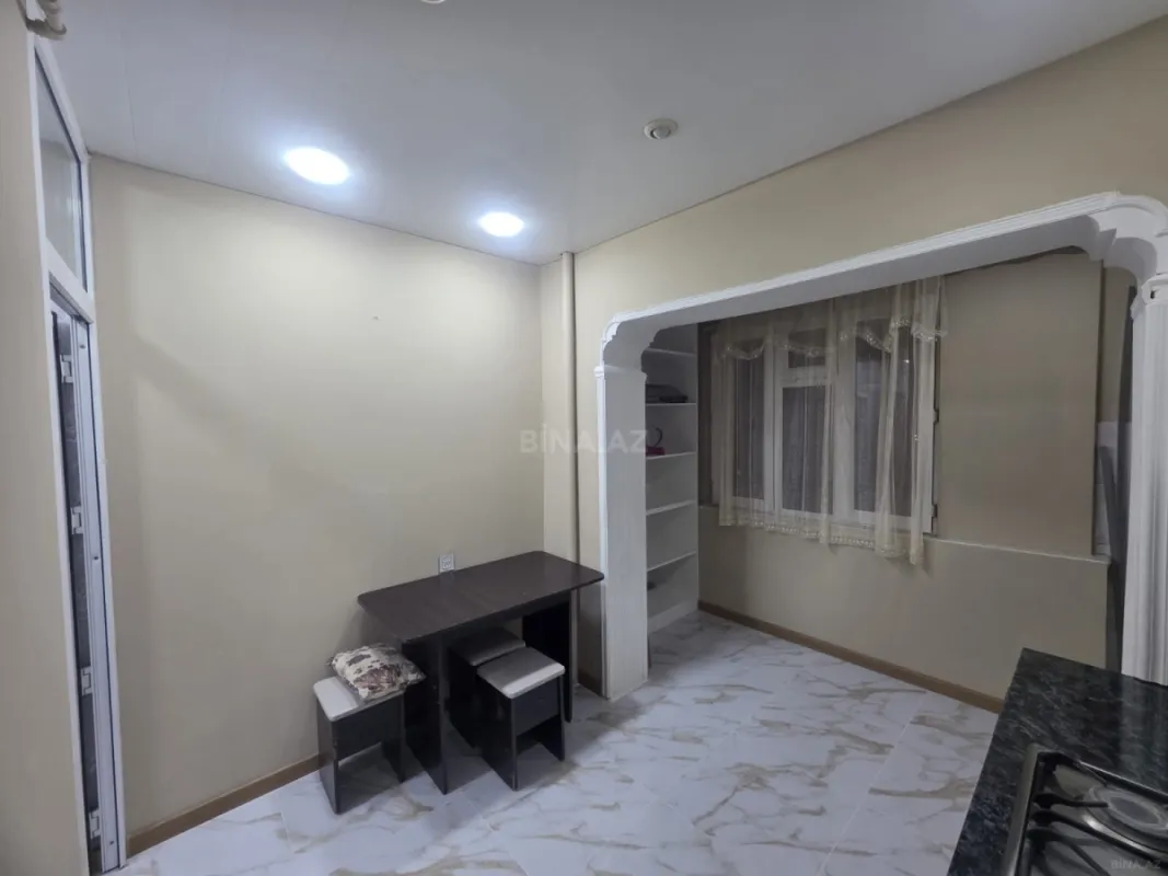 Satılır 2 otaqlı mənzil 65 m²