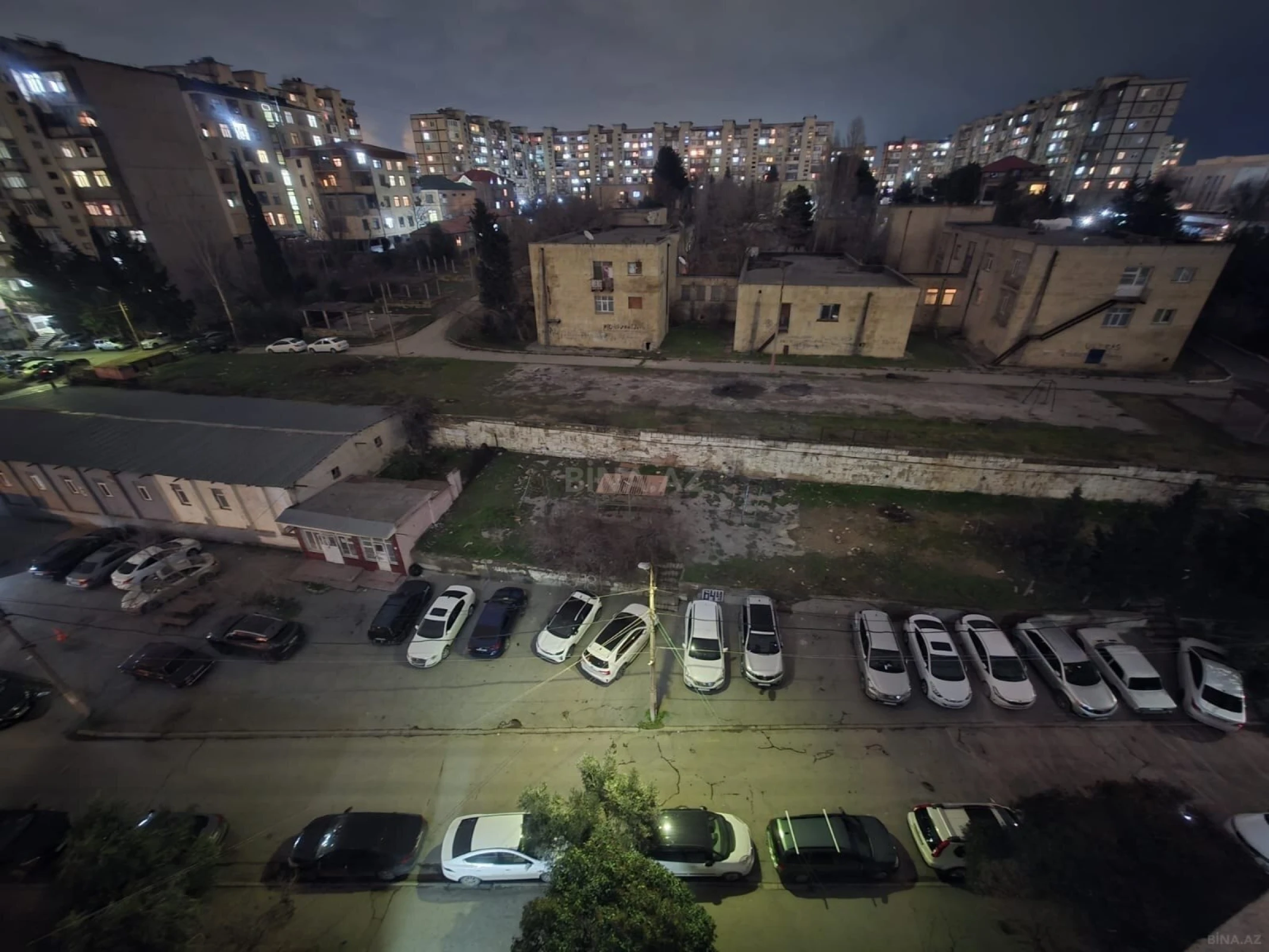 Satılır 2 otaqlı mənzil 65 m²