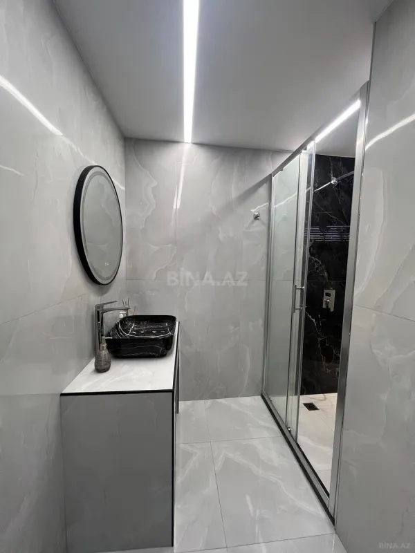 Satılır 3 otaqlı mənzil 464 m²