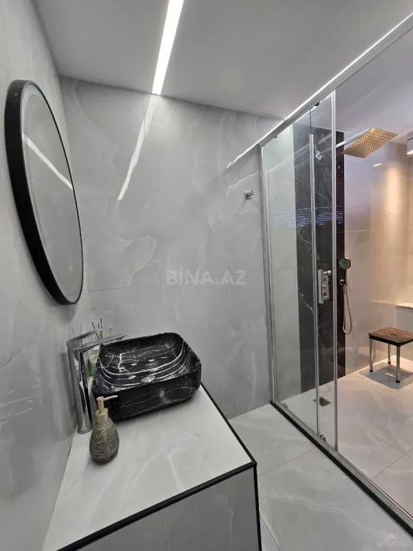 Satılır 3 otaqlı mənzil 464 m²