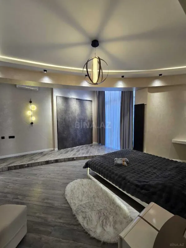 Satılır 3 otaqlı mənzil 464 m²