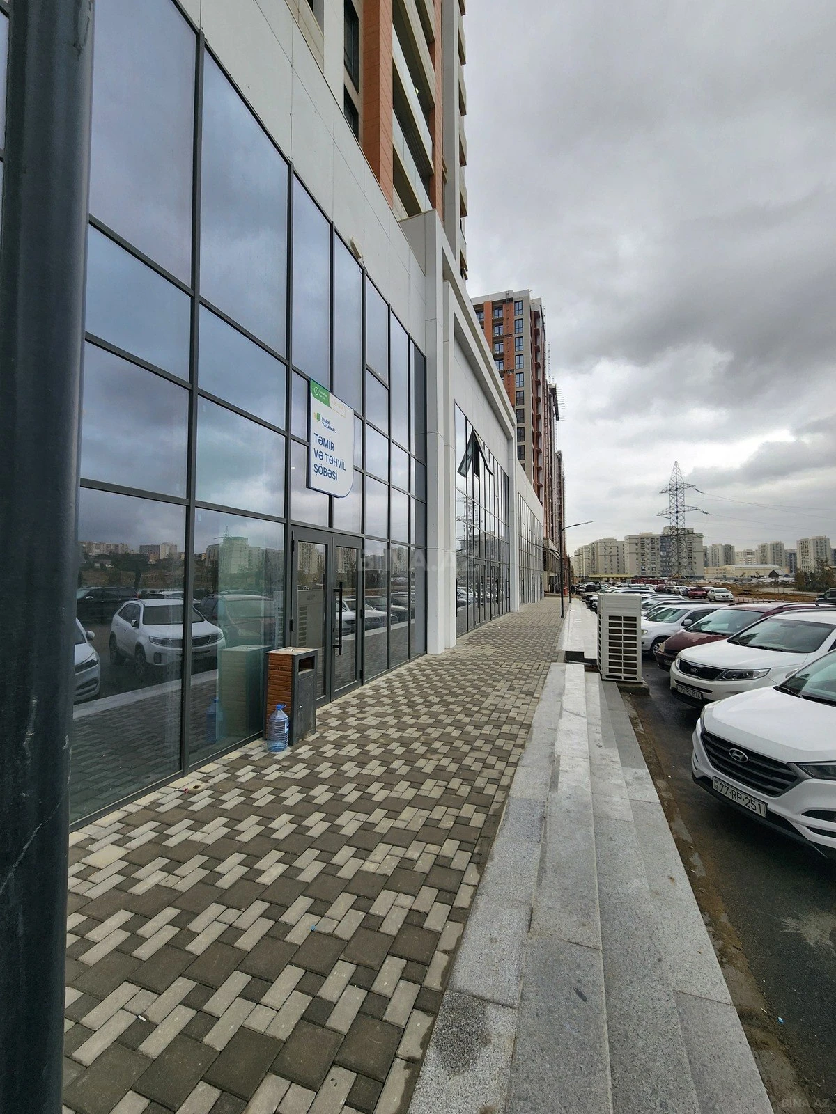 Kirayə verilir obyekt 380 m²