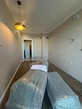 Satılır 4 otaqlı mənzil 120 m²