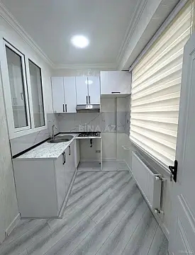 Satılır 2 otaqlı mənzil 44 m²