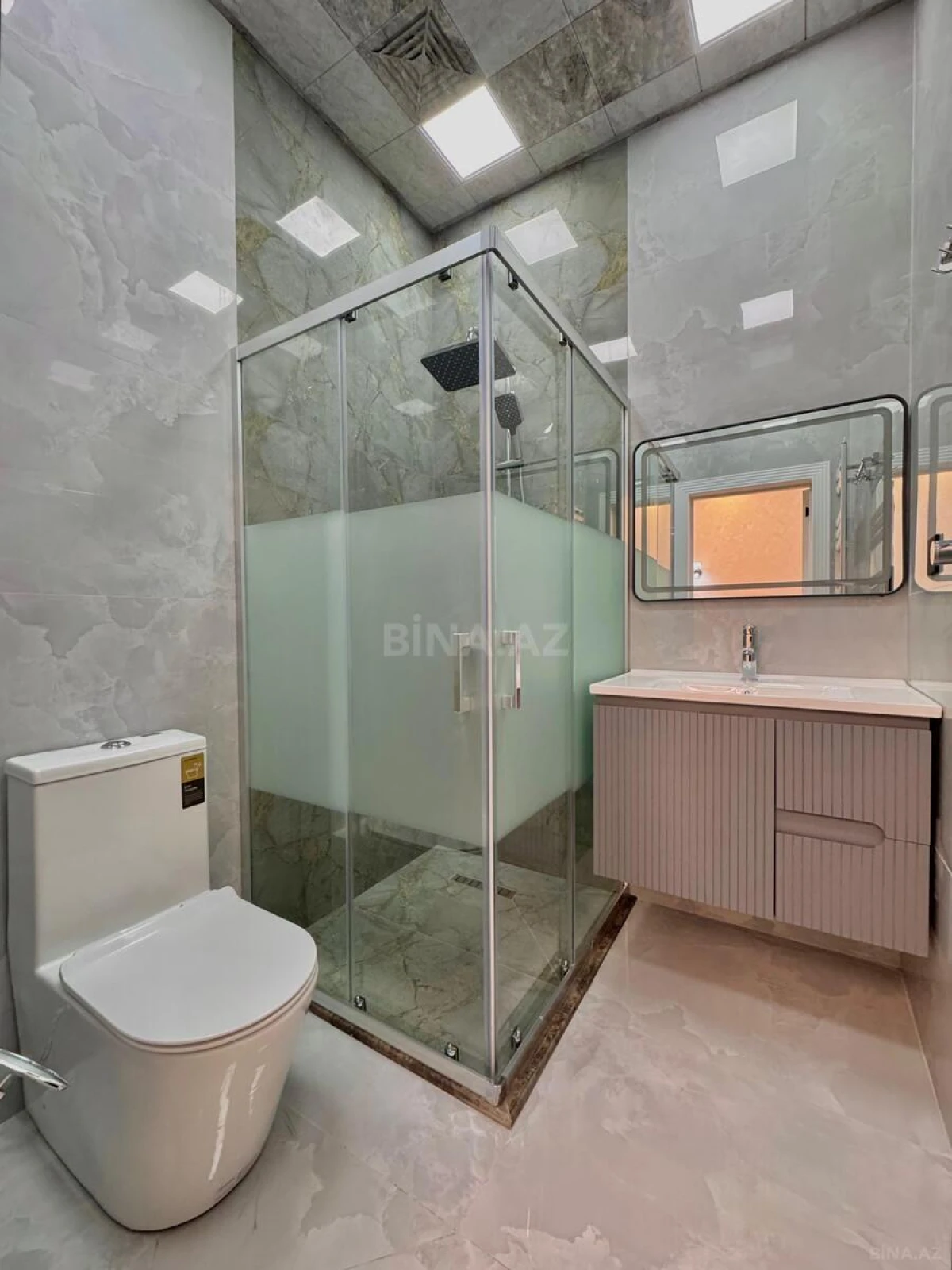 Satılır 4 otaqlı həyət evi 170 m²