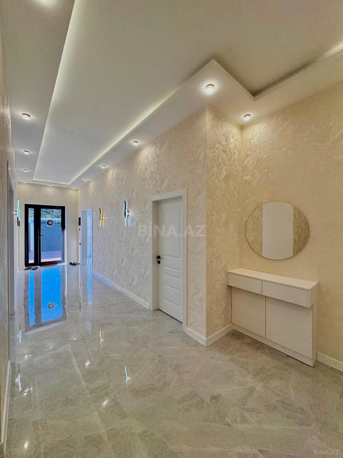 Satılır 4 otaqlı həyət evi 170 m²