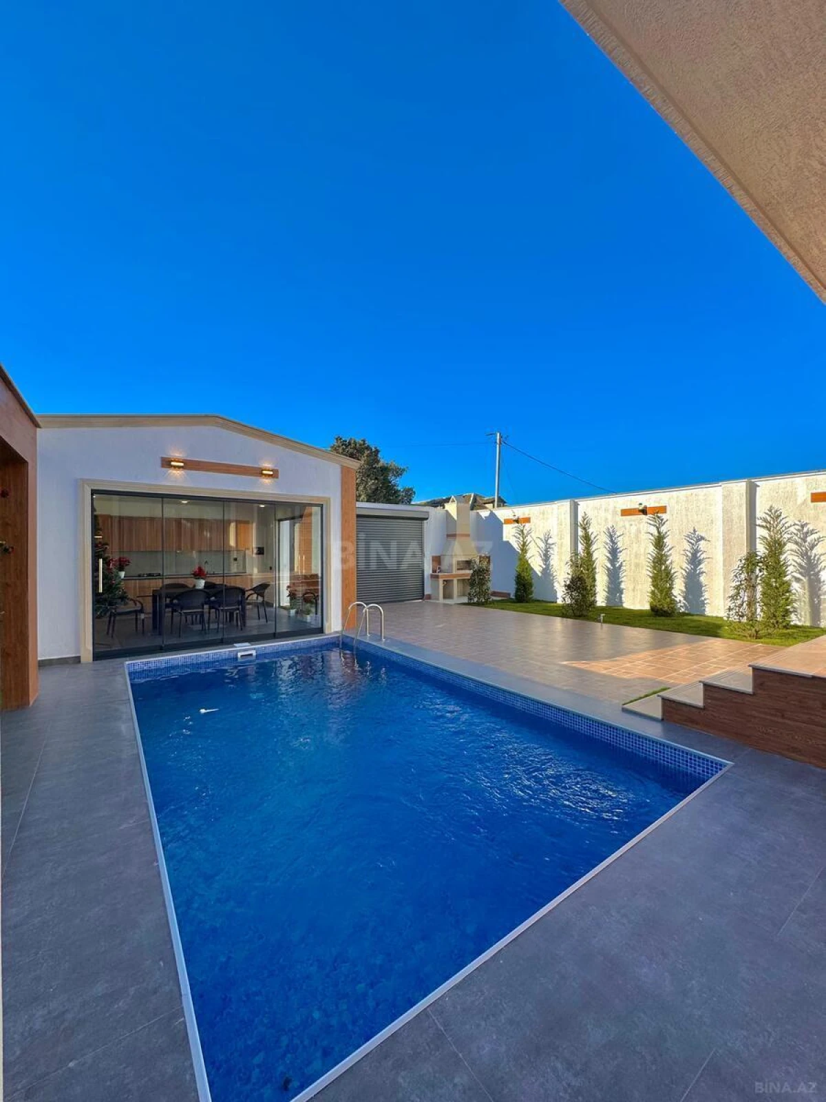 Satılır 4 otaqlı həyət evi 170 m²