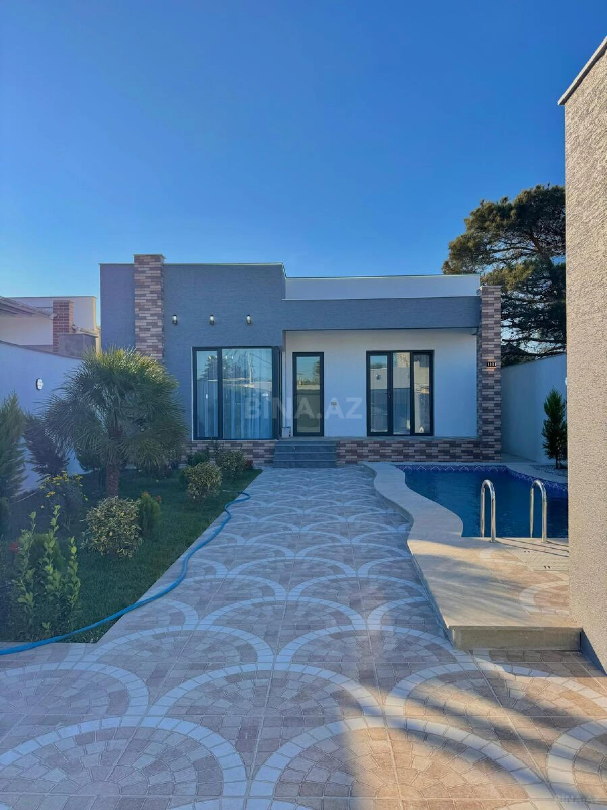 Satılır 4 otaqlı həyət evi 170 m²