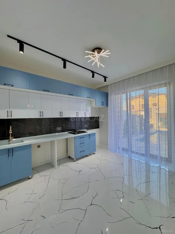 Satılır 4 otaqlı həyət evi 170 m²