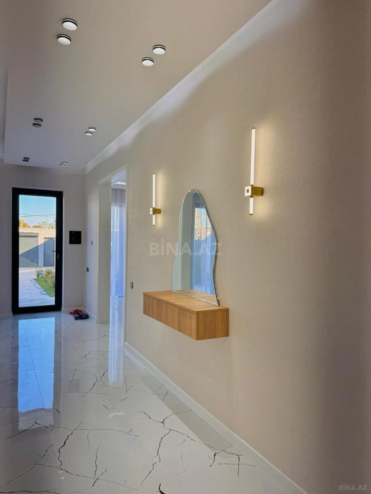 Satılır 4 otaqlı həyət evi 170 m²