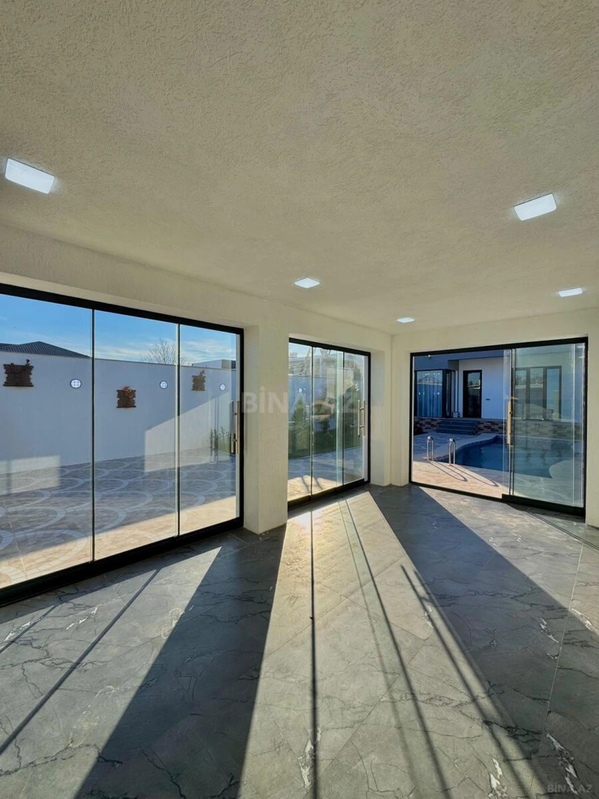 Satılır 4 otaqlı həyət evi 170 m²