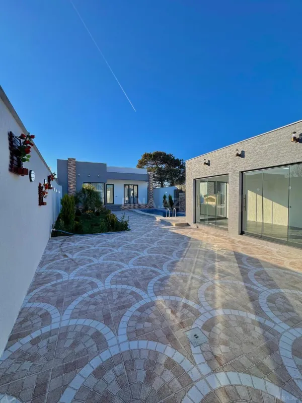 Satılır 4 otaqlı həyət evi 170 m²