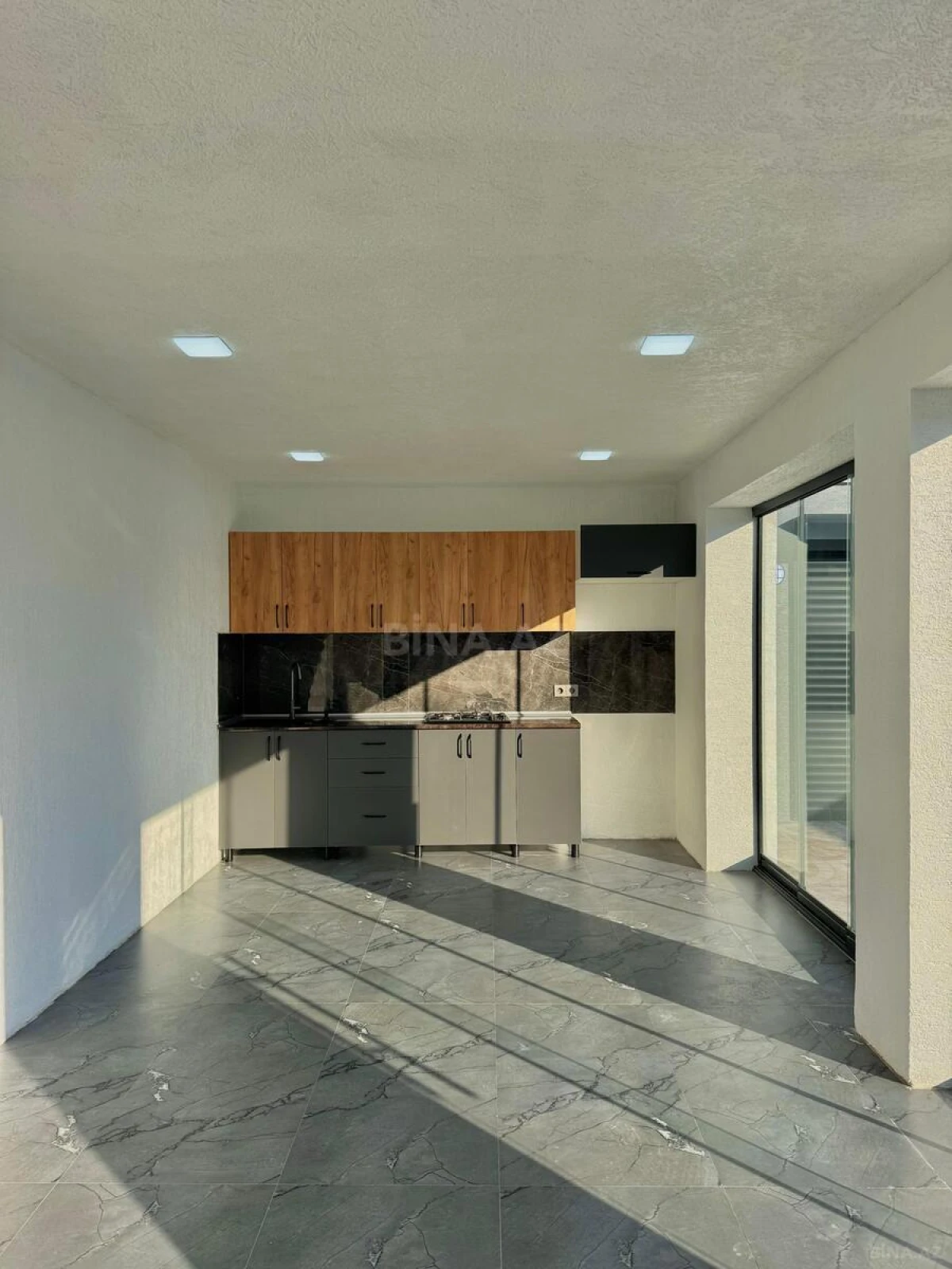 Satılır 4 otaqlı həyət evi 170 m²